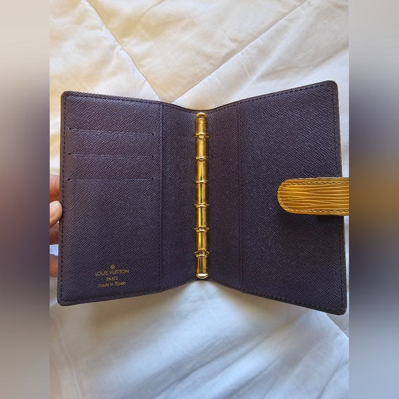 Authentic Louis Vuitton Epi Agenda PM Yellow with Purple Interior - Picture 3 of 12